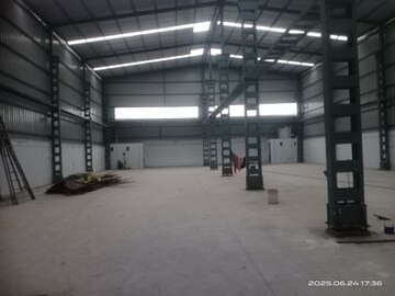  Warehouse For Rent in Por