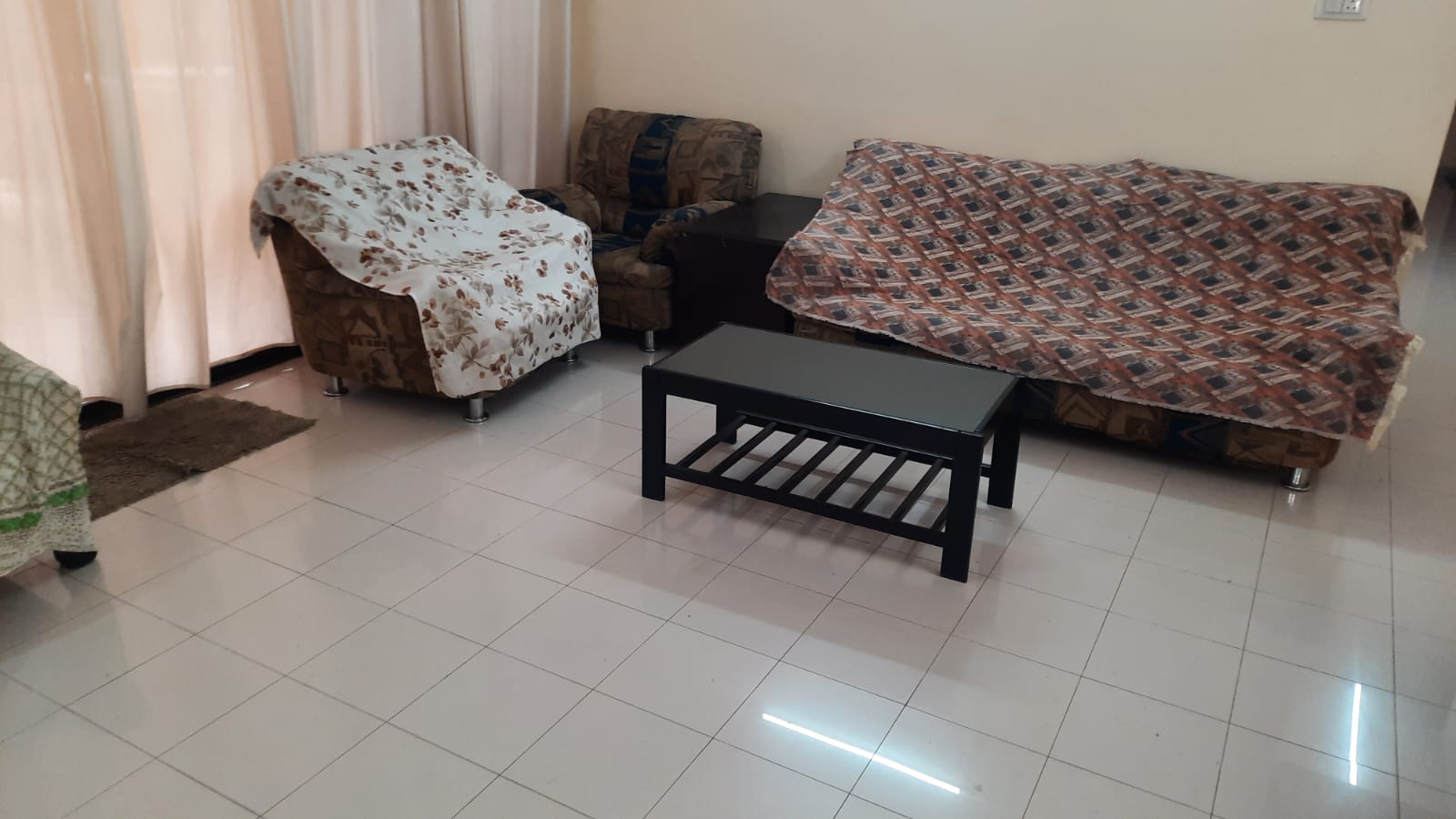 3 BHK Apartment For Rent in Azalea Apartments