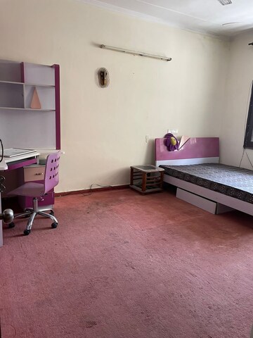 Gym in 2 BHK Builder Floor at Dhakoli – for Rent