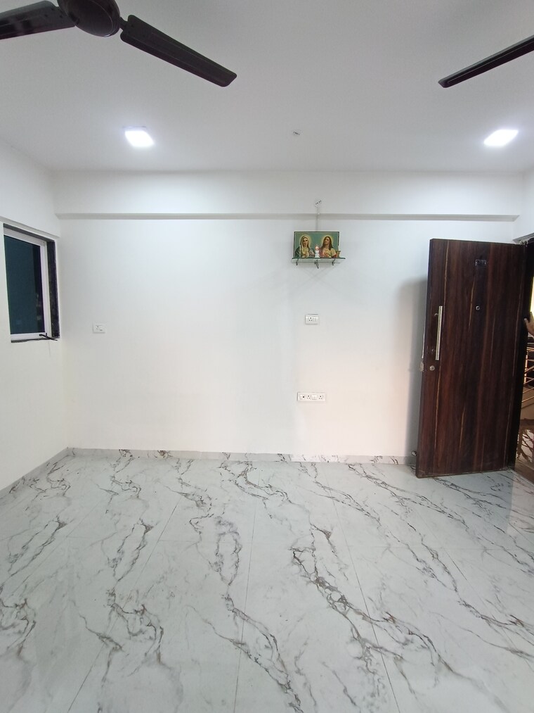 Room, anax-basheera-residency 1 Bedroom 351 Sq.Ft. Apartment In Bandra West Mumbai 8865307