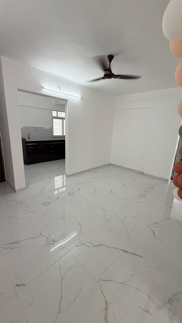 Room in 2.5 BHK Apartment at Shreeram Shivalay, Lohgaon – for Rent
