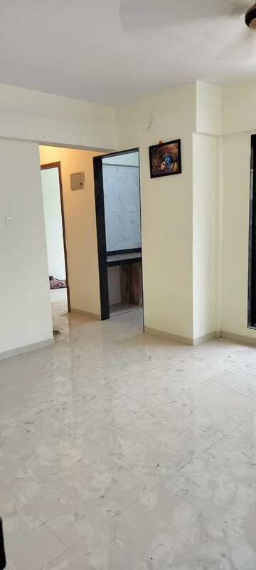 Room in 2 BHK Apartment at QN Greens Phase 2, Taloja – for Rent