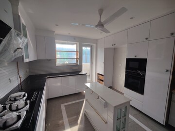 Kitchen in 4 BHK Apartment at Veera Safdarjung Enclave, Safdarjung Enclave – for Rent