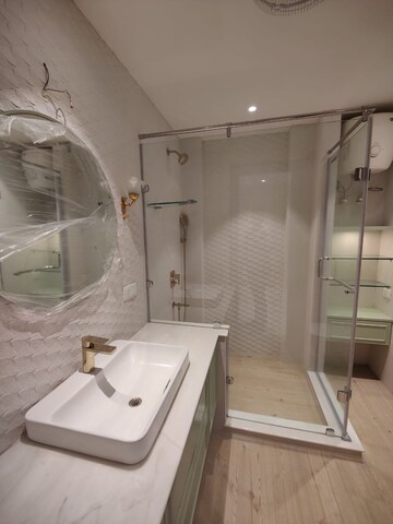 Bathroom in 4 BHK Apartment at Veera Safdarjung Enclave, Safdarjung Enclave – for Rent