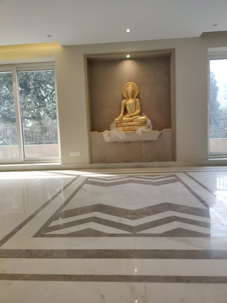 Room, veera-safdarjung-enclave 4 Bedroom 3000 Sq.Ft. Apartment In Safdarjung Enclave Delhi 8865321