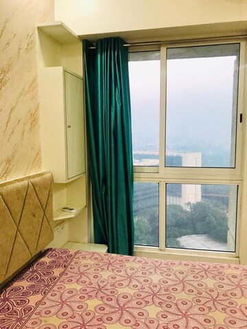 Bedroom in 1 BHK Apartment at Lodha Amara, Kolshet Road – for Rent