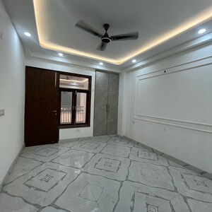 Room in 3 BHK Builder Floor at Chattarpur – for Sale
