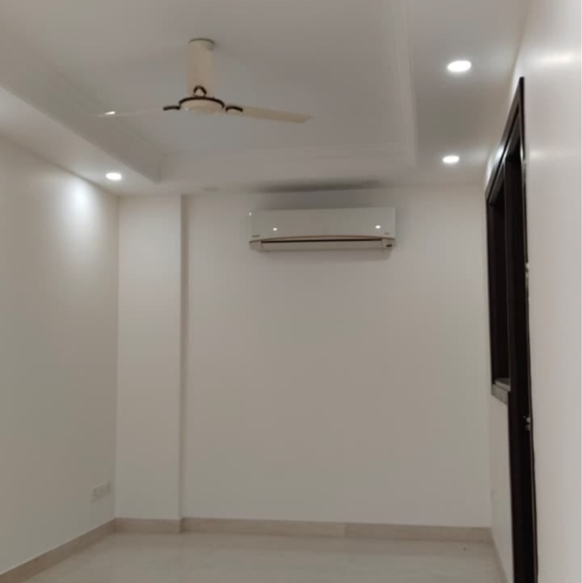 3 BHK Builder Floor For Rent in Sector 23A