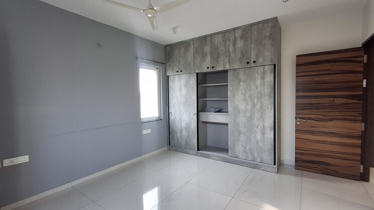 Room, jayabheri-the-summit 3 Bedroom 2125 Sq.Ft. Apartment In Narsingi Hyderabad 8865365