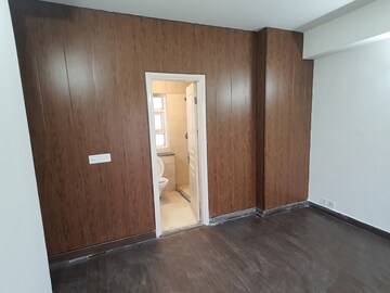 Bedroom in 4 BHK Apartment at BPTP The Resort, Sector 75 – for Sale