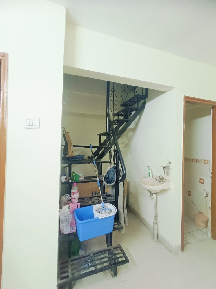 undefined, warje 2 Bedroom 1200 Sq.Ft. Apartment In Warje Pune 8865412