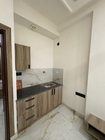 Bedroom in Studio Builder Floor at Sector 38 – for Rent