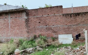 Plot For Sale in Budheshwar
