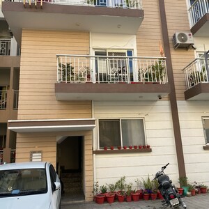 3 BHK Villa – Exterior View View at Sector 35 - for Sale