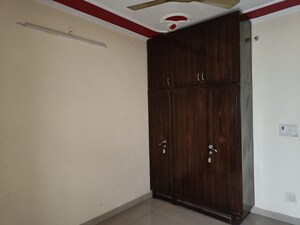 Room in 2 BHK Builder Floor at Pratap Vihar – for Sale