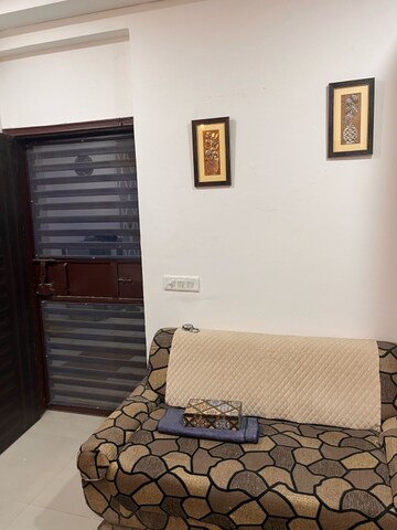Bedroom in 2 BHK Apartment at Amrapali Golf Homes, Sector 4 Greater Noida – for Rent