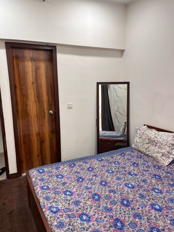Bedroom in 2 BHK Apartment at Amrapali Golf Homes, Sector 4 Greater Noida – for Rent