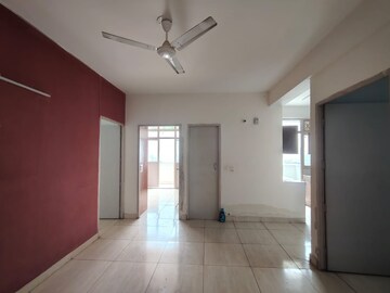 Room in 3 BHK Apartment at Sarvome Shree Homes, Sector 45 – for Rent