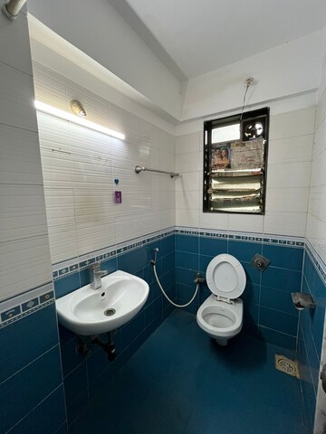 Bathroom in 3 BHK Apartment at Andheri West – for Rent