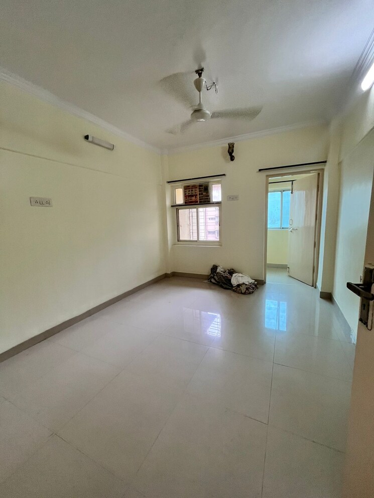 Bedroom, andheri west 2 Bedroom 1000 Sq.Ft. Apartment In Andheri West Mumbai 8865524