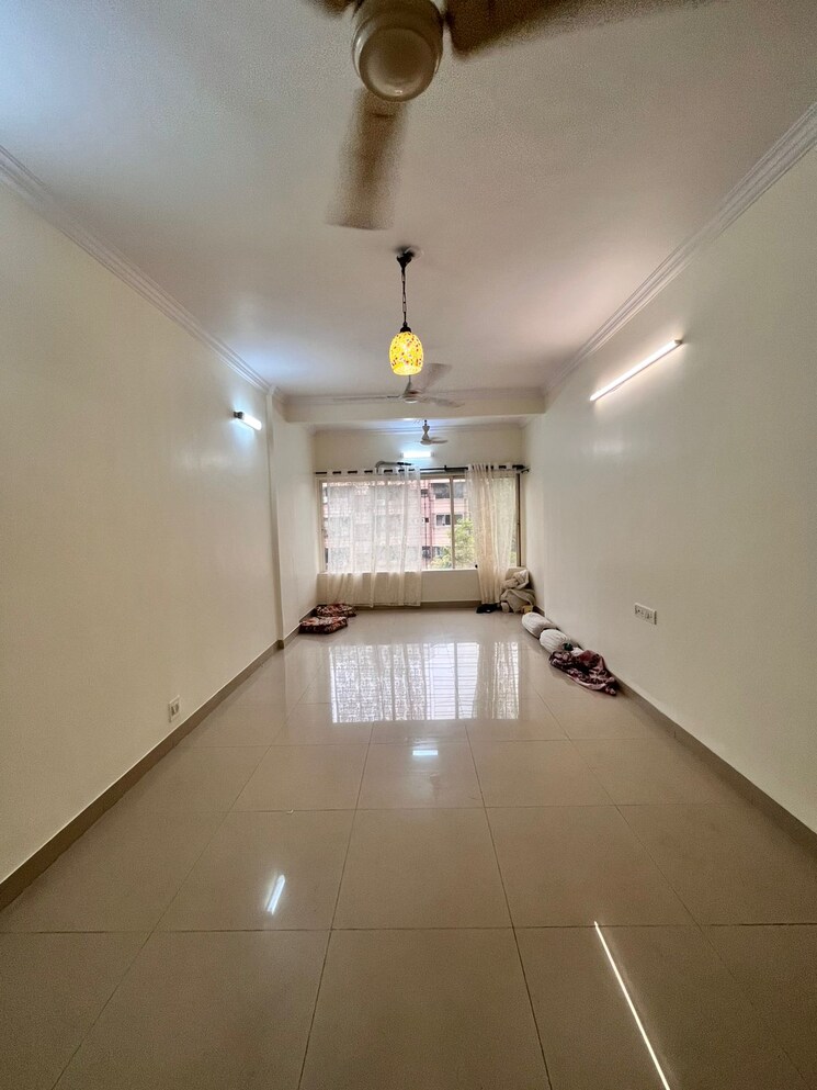 Living Room, andheri west 2 Bedroom 1000 Sq.Ft. Apartment In Andheri West Mumbai 8865524