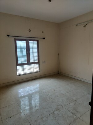 Room in 3 BHK Independent House at Awadhpuri – for Sale