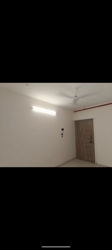 1 BHK Apartment For Rent in Adityaraj Breeze, Vikhroli East