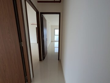 Building Lobby in 2 BHK Apartment at Matunga West – for Rent