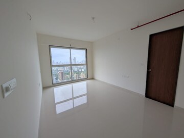 Room in 2 BHK Apartment at Matunga West – for Rent