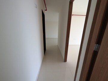 Building Lobby in 2 BHK Apartment at Matunga West – for Rent