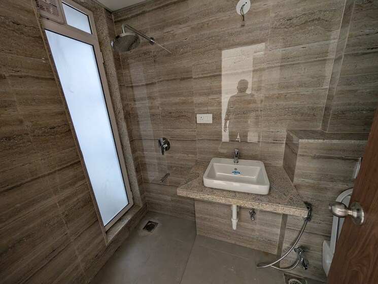 Bathroom, matunga west 2 Bedroom 850 Sq.Ft. Apartment In Matunga West Mumbai 8865549