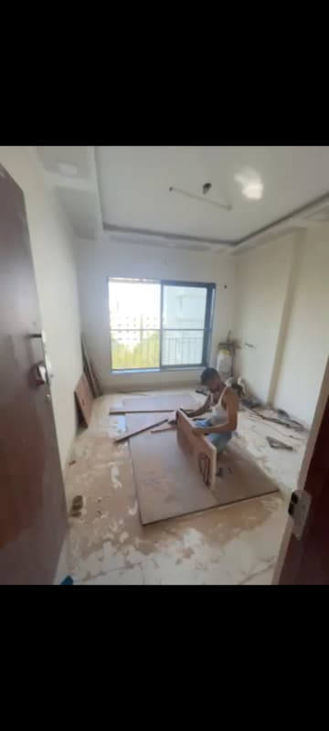 Room in 2 BHK Apartment at Drushti Sapphire, Ghatkopar East – for Rent