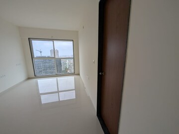 Furnished Amenities in 3 BHK Apartment at Matunga West – for Rent