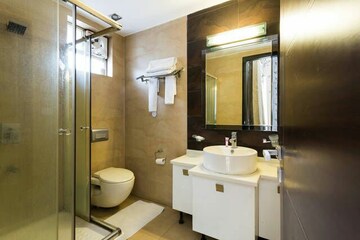 Attached Bathroom in 4 BHK Builder Floor at Ashok Vihar – for Sale