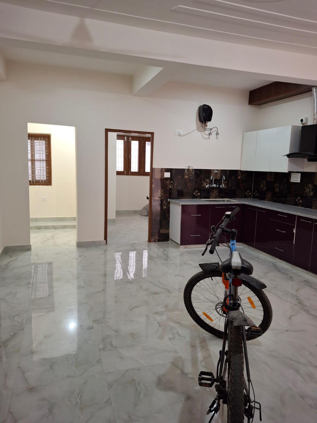 2 BHK + Pooja Room,Servant Room,Study Room,Extra Room Builder Floor For Rent in Mextron Paripaty 