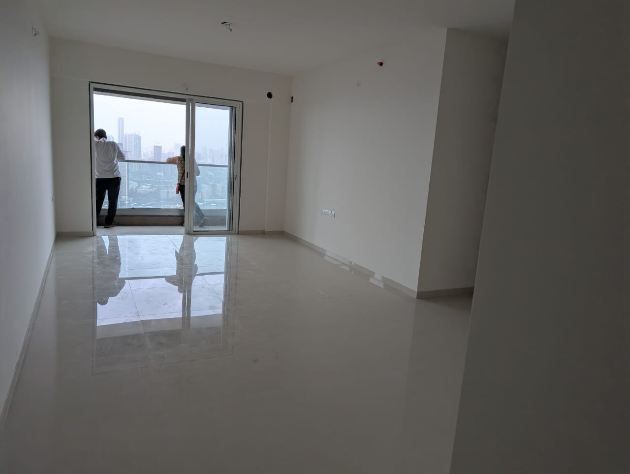 3.5 BHK + Pooja Room,Servant Room,Study Room,Extra Room Apartment For Rent in Marathon Monte South