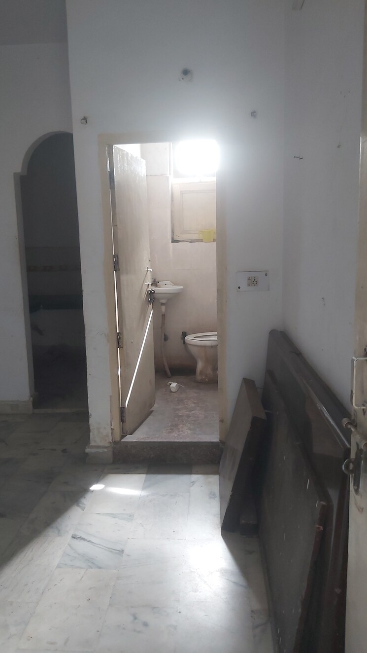 Kitchen, mayur vihar 1 RK 280 Sq.Ft. Builder Floor In Mayur Vihar Delhi 8865599