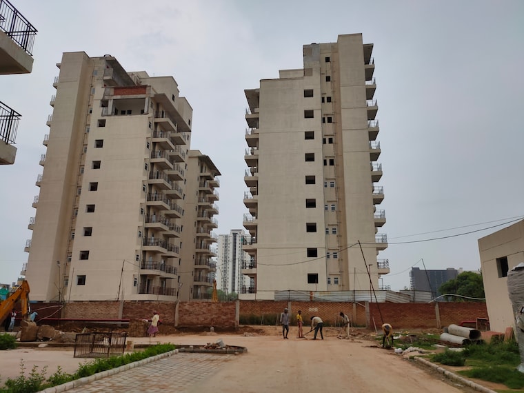 Exterior View, pivotal-paradise 1 Bedroom 361 Sq.Ft. Apartment In Sector 62 Gurgaon 8865610