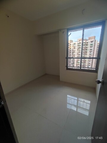 Room in 2 BHK Apartment at Rustomjee Virar Avenue L1 L2 And L4 Wing K, Virar West – for Rent