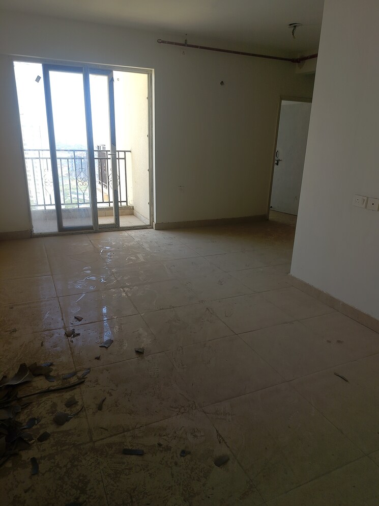 Room, signature-global-golf-greens 2.5 Bedroom 640 Sq.Ft. Apartment In Sector 79 Gurgaon 8865640