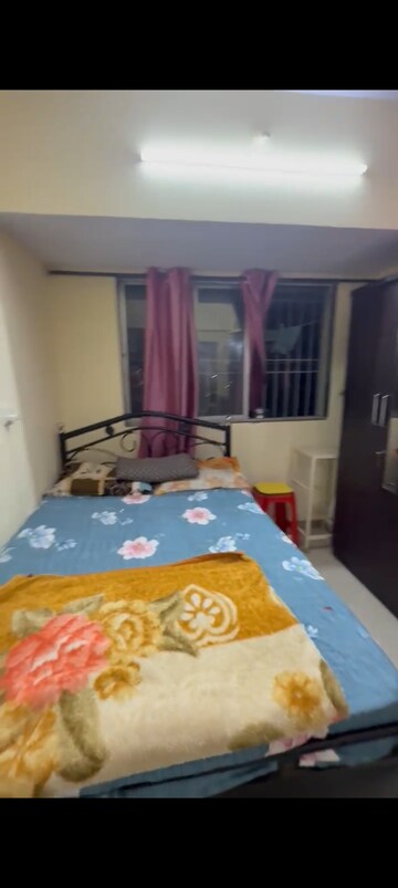 Bedroom in 1 BHK Apartment at Swastik Park, Chembur – for Rent