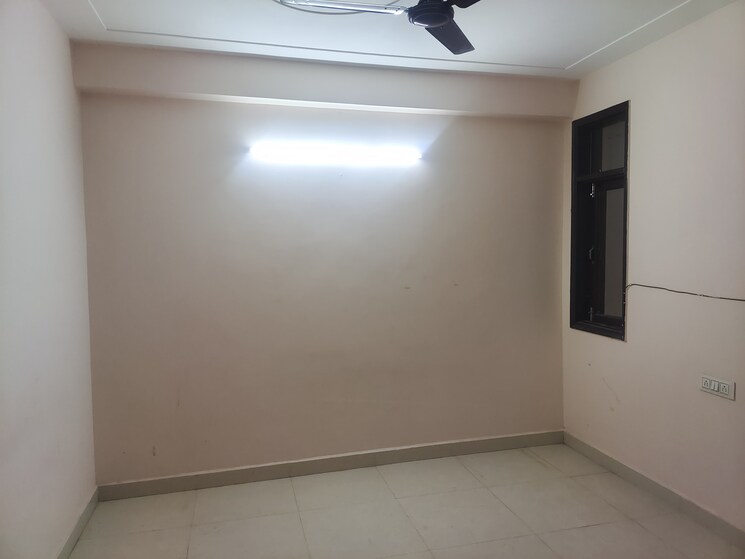 Room, sector 19 dwarka 2 Bedroom 850 Sq.Ft. Builder Floor In Sector 19 Dwarka Delhi 8865673