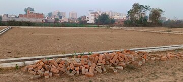  Plot For Sale in Jankipuram