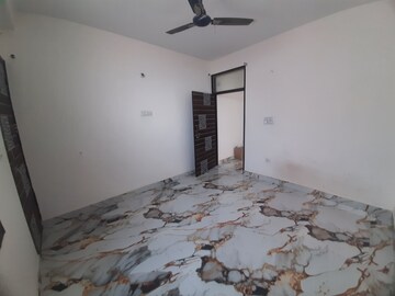 Room in 1 BHK Builder Floor at Maidan Garhi – for Rent