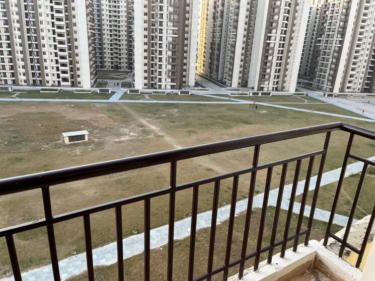 Balcony, amrapali-golf-homes 3 Bedroom 1595 Sq.Ft. Apartment In Sector 4 Greater Noida Greater Noida 8865728