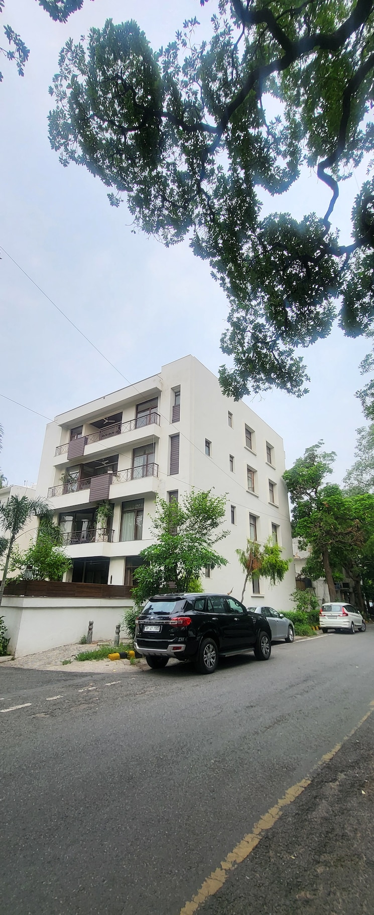 Exterior View, jor bagh 4 Bedroom 500 Sq.Yd. Independent House In Jor Bagh Delhi 8865737