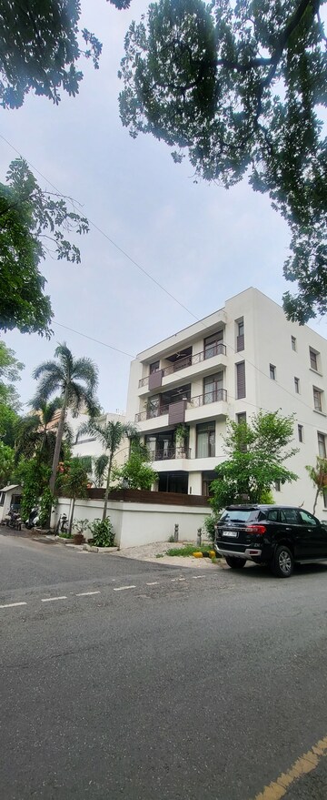 4 BHK Independent House – Exterior View View at Jor Bagh - for Rent
