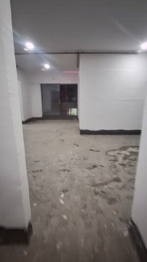 Room in 3 BHK Apartment at Arkade Aura, Santacruz West – for Sale