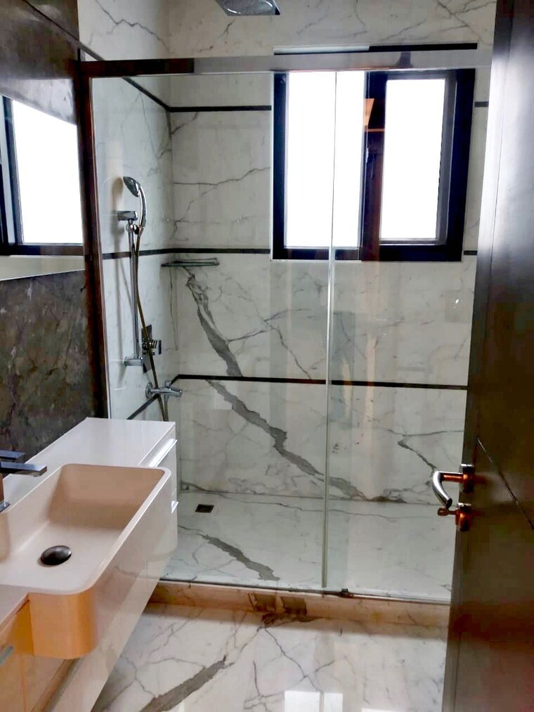 Master Bedroom, hauz khas 6+ Bedroom 110 Sq.Mt. Independent House In Hauz Khas Delhi 8865750