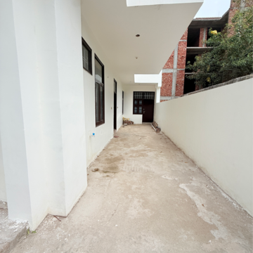 Room in 4 BHK Independent House at RWA Apartments Sector 108, Sector 108 – for Rent